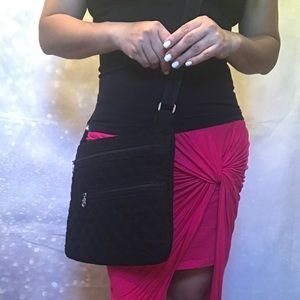 Vera Bradley Black Purse